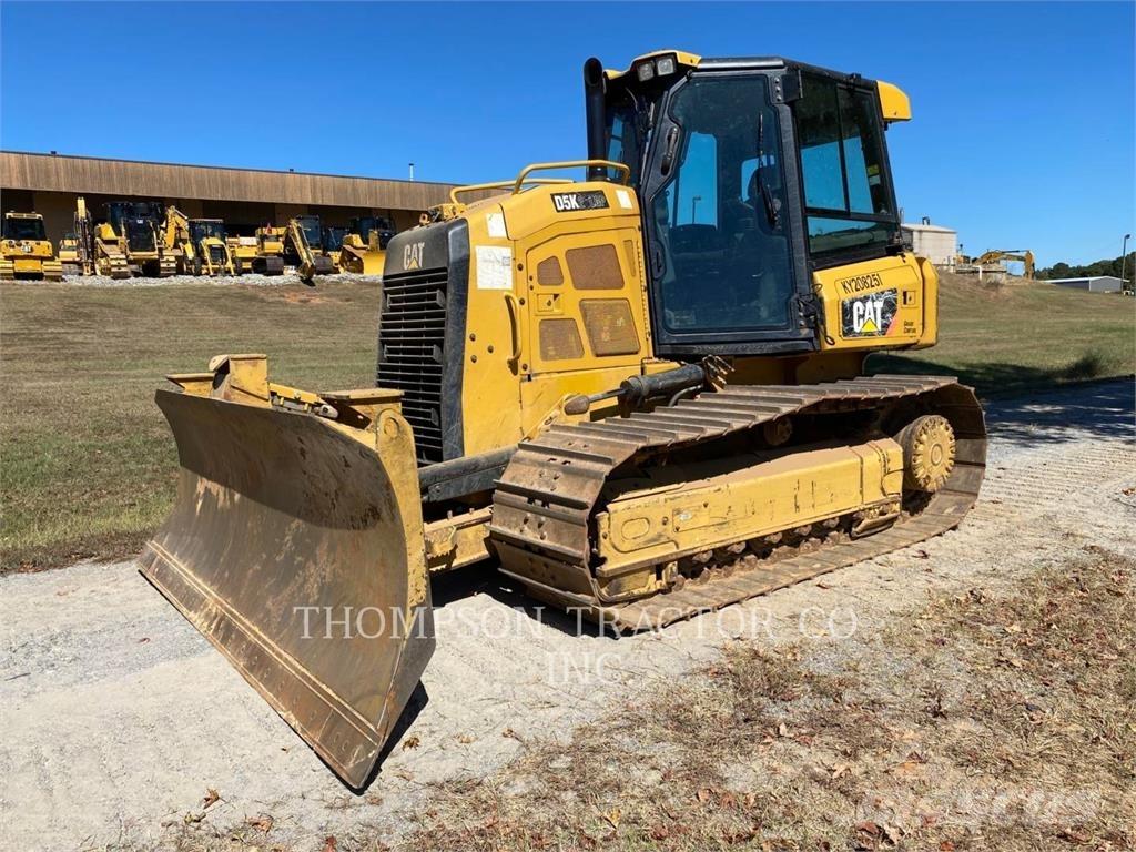 CAT D5K2 LGP Bulldozer på larvebånd