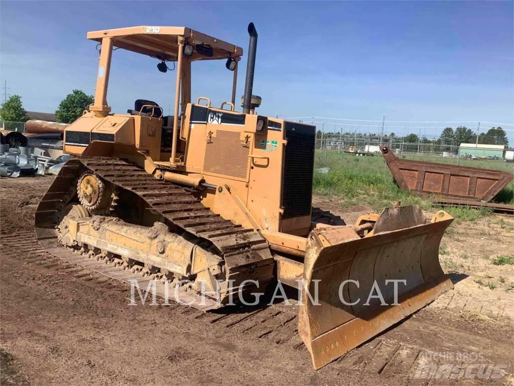 CAT D5ML Bulldozer på larvebånd