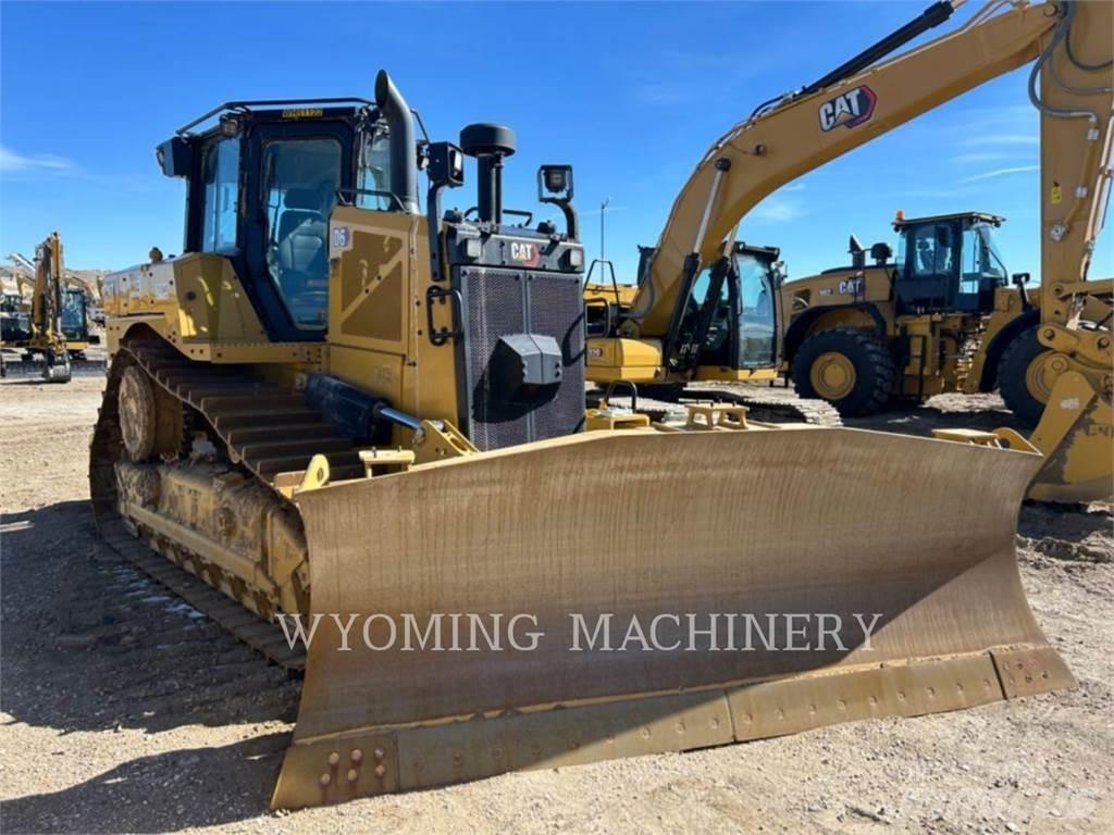 CAT D6 Bulldozer på larvebånd