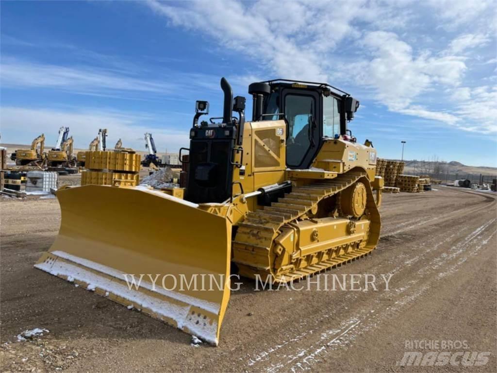 CAT D6 Bulldozer på larvebånd