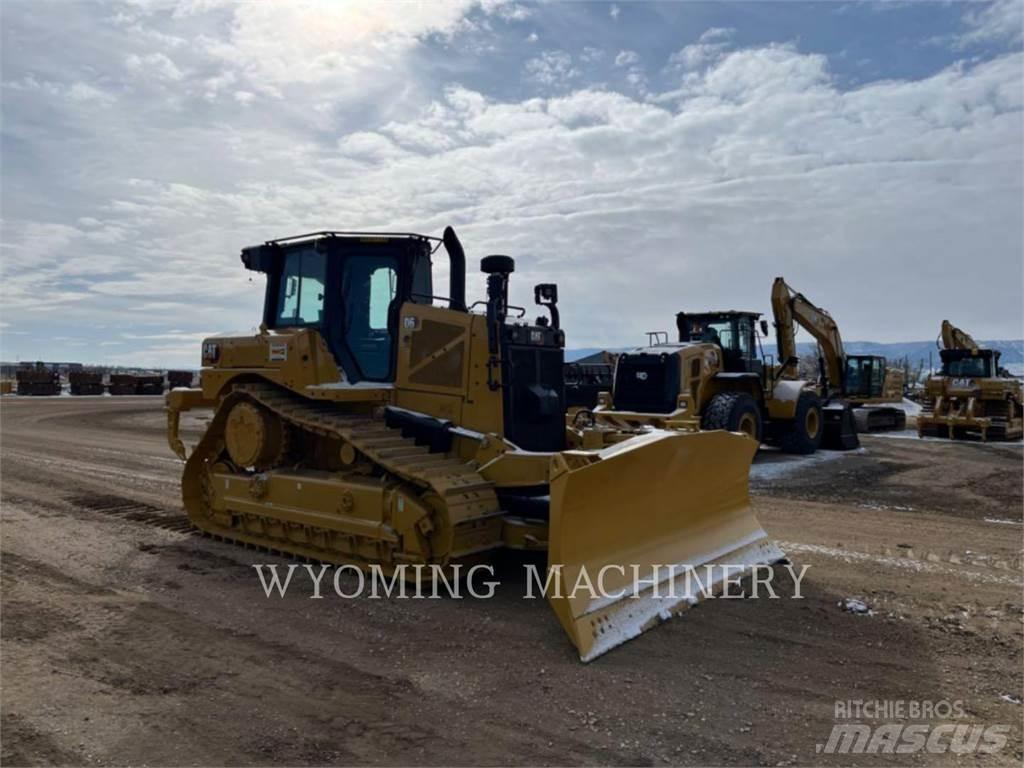 CAT D6 Bulldozer på larvebånd