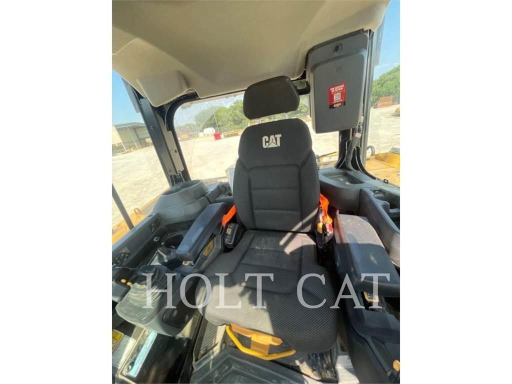 CAT D6 Bulldozer på larvebånd