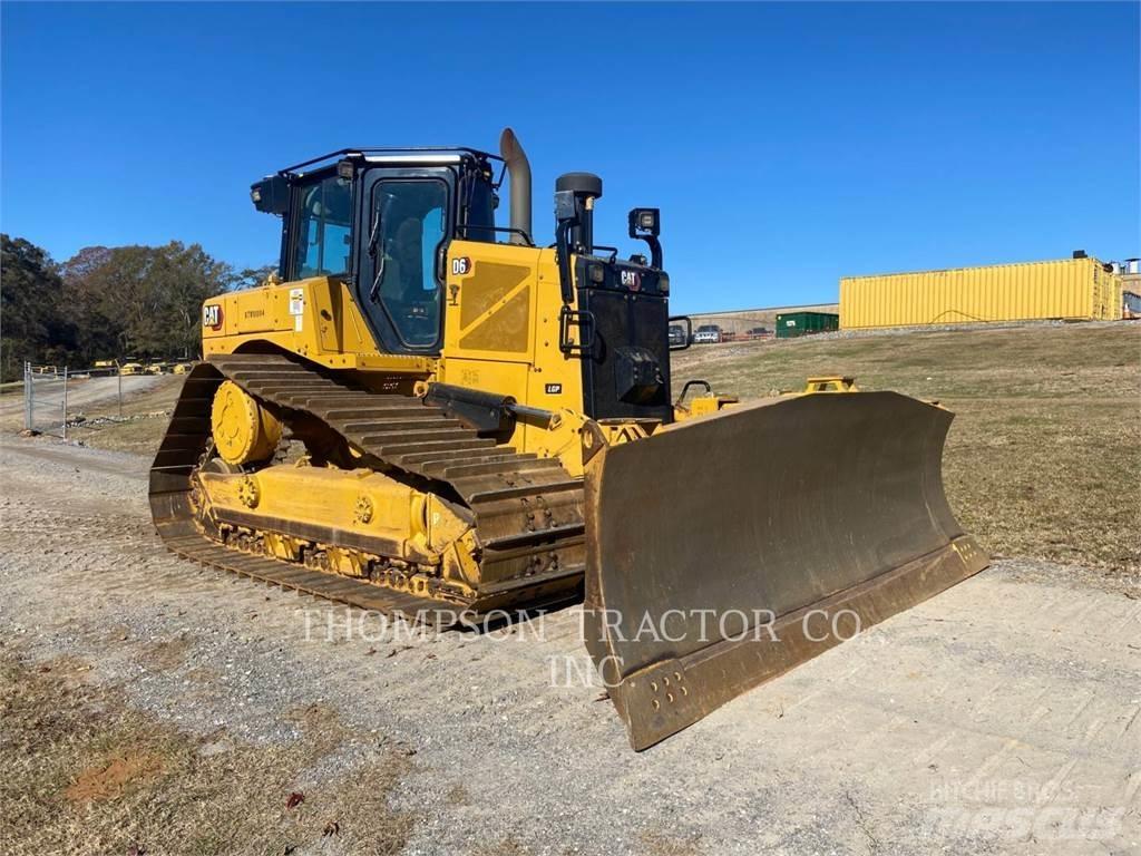 CAT D6 Bulldozer på larvebånd