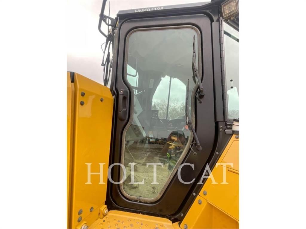 CAT D6 Bulldozer på larvebånd