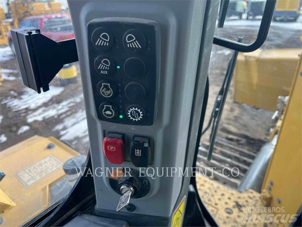 CAT D6 VP Bulldozer på larvebånd