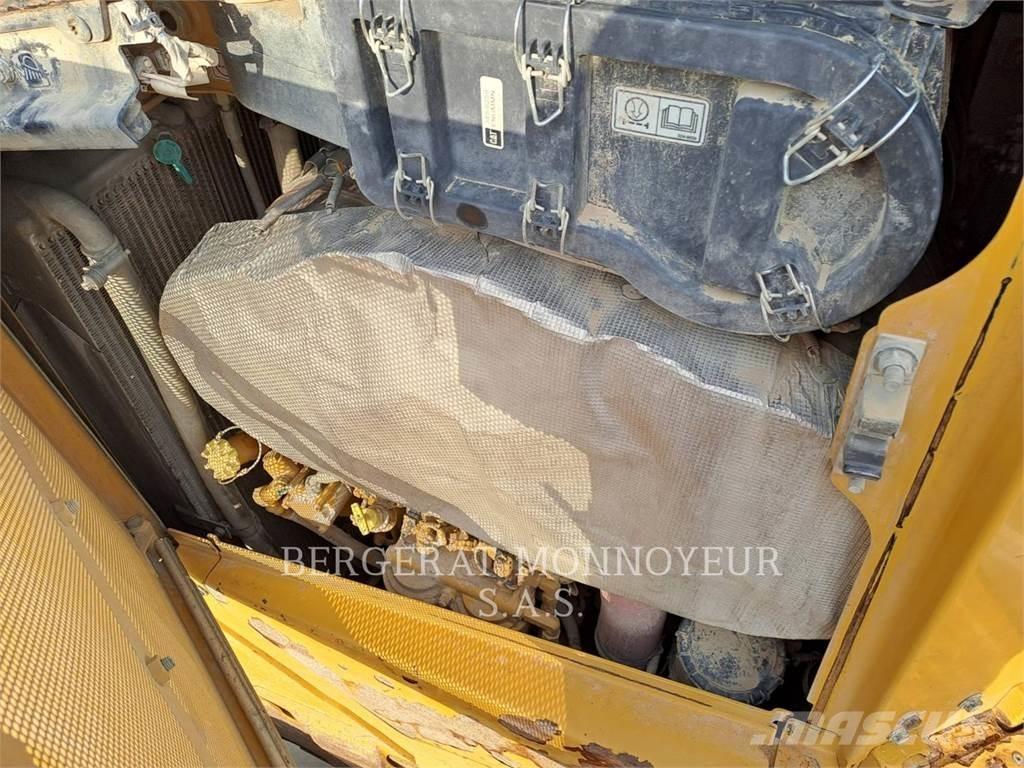 CAT D6 XE Bulldozer på larvebånd