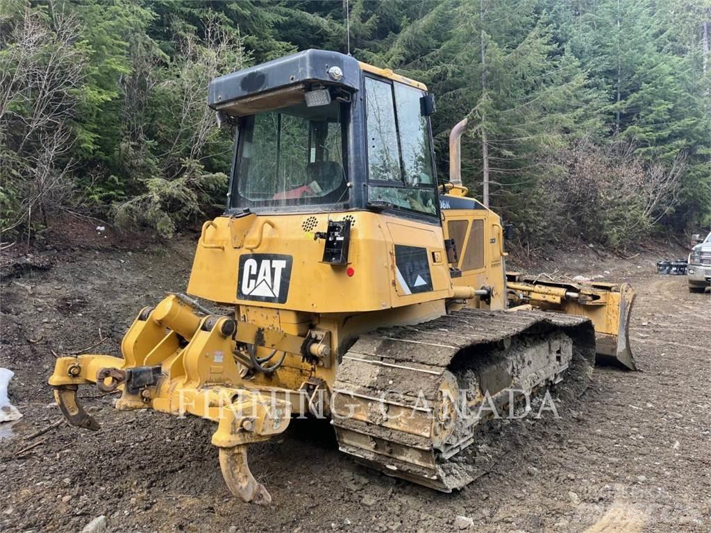 CAT D6K Bulldozer på larvebånd