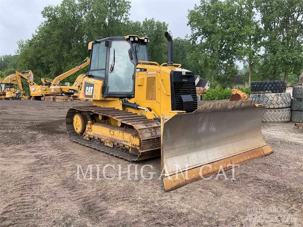 CAT D6K2L AZ24F Bulldozer på larvebånd