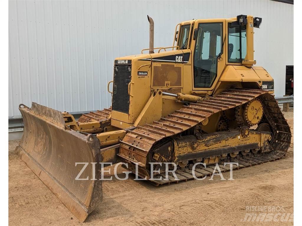 CAT D6N Bulldozer på larvebånd