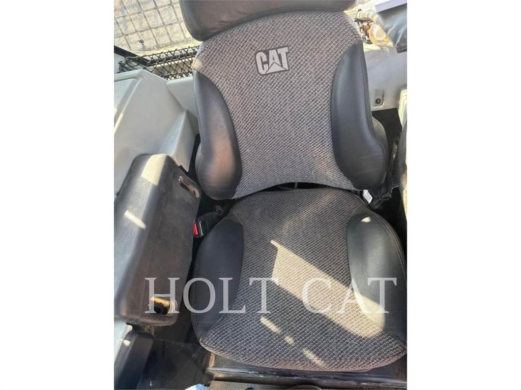 CAT D6N Bulldozer på larvebånd