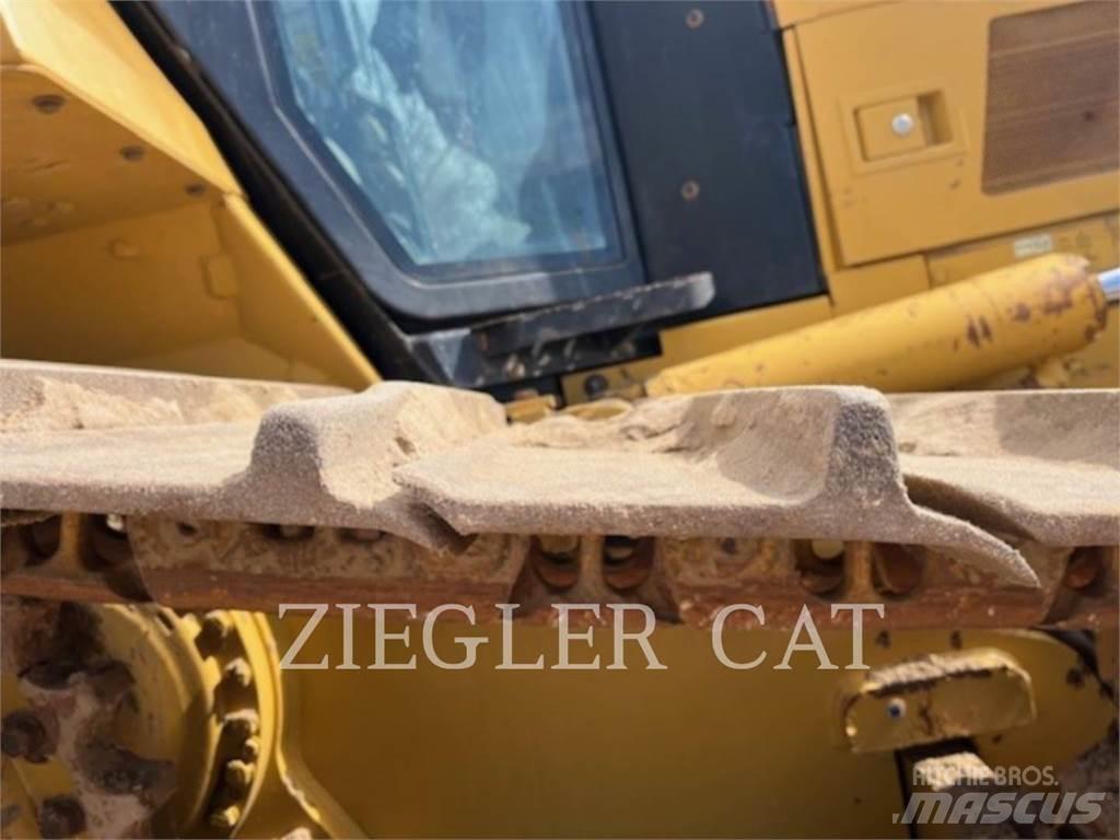 CAT D6N Bulldozer på larvebånd