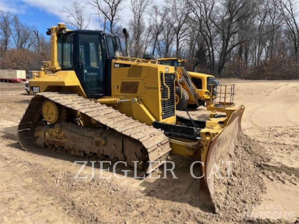 CAT D6N Bulldozer på larvebånd