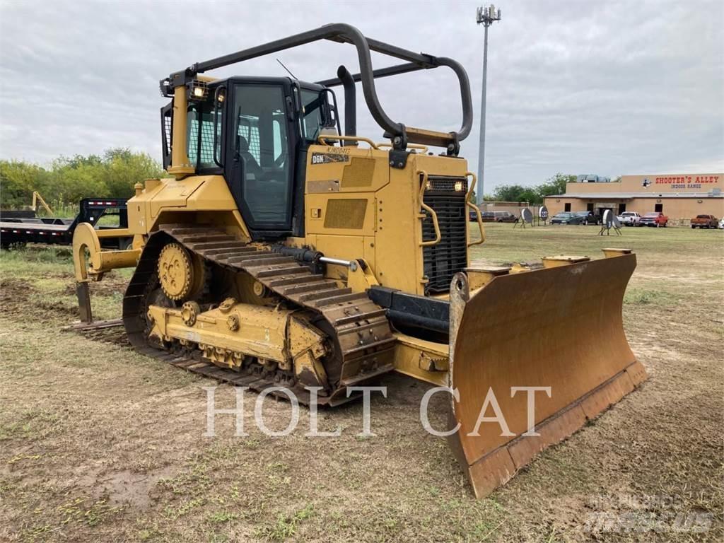 CAT D6N XL Bulldozer på larvebånd