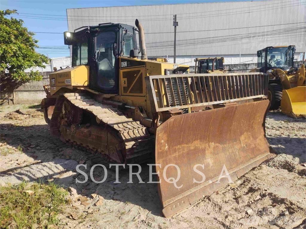 CAT D6NXL Bulldozer på larvebånd