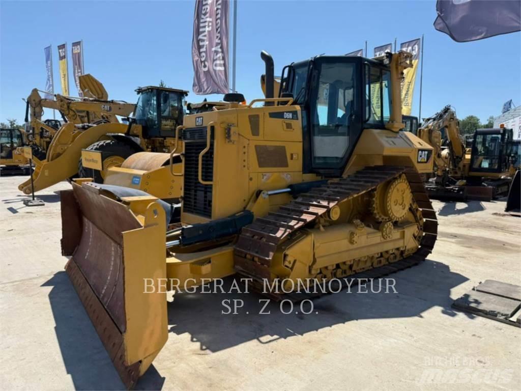 CAT D6NXL Bulldozer på larvebånd