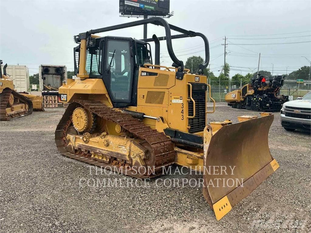 CAT D6NXL Bulldozer på larvebånd