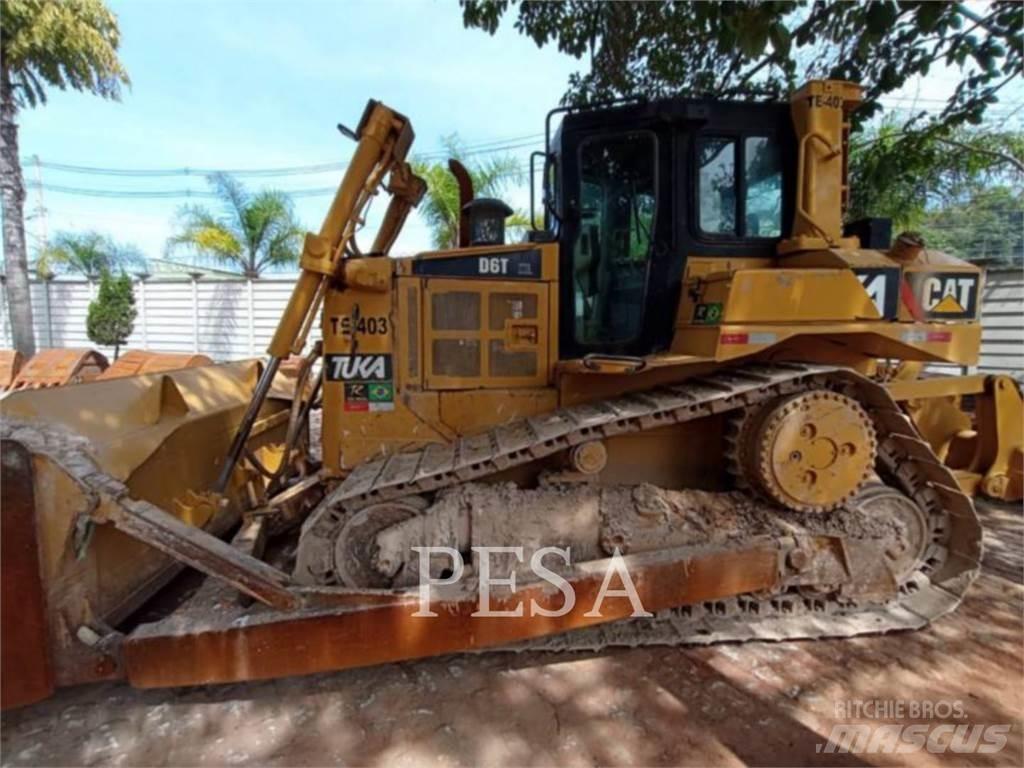 CAT D6T Bulldozer på larvebånd