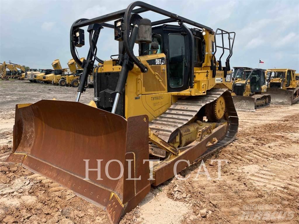 CAT D6T Bulldozer på larvebånd