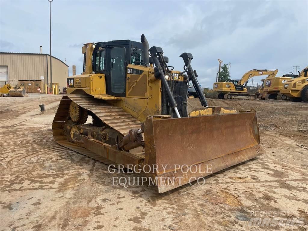 CAT D6T Bulldozer på larvebånd