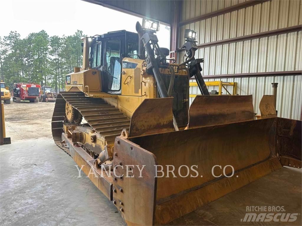 CAT D6T Bulldozer på larvebånd