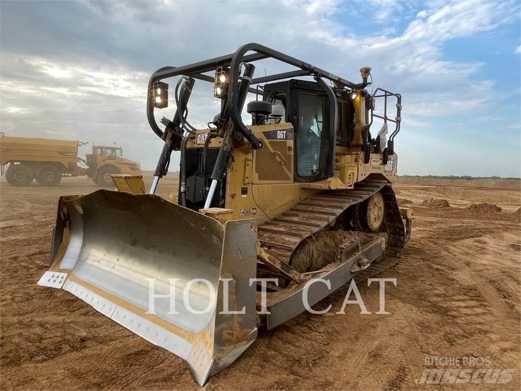 CAT D6T Bulldozer på larvebånd