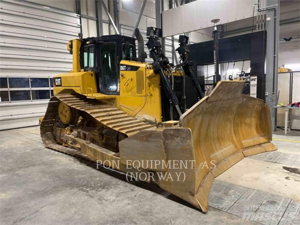 CAT D6T Bulldozer på larvebånd