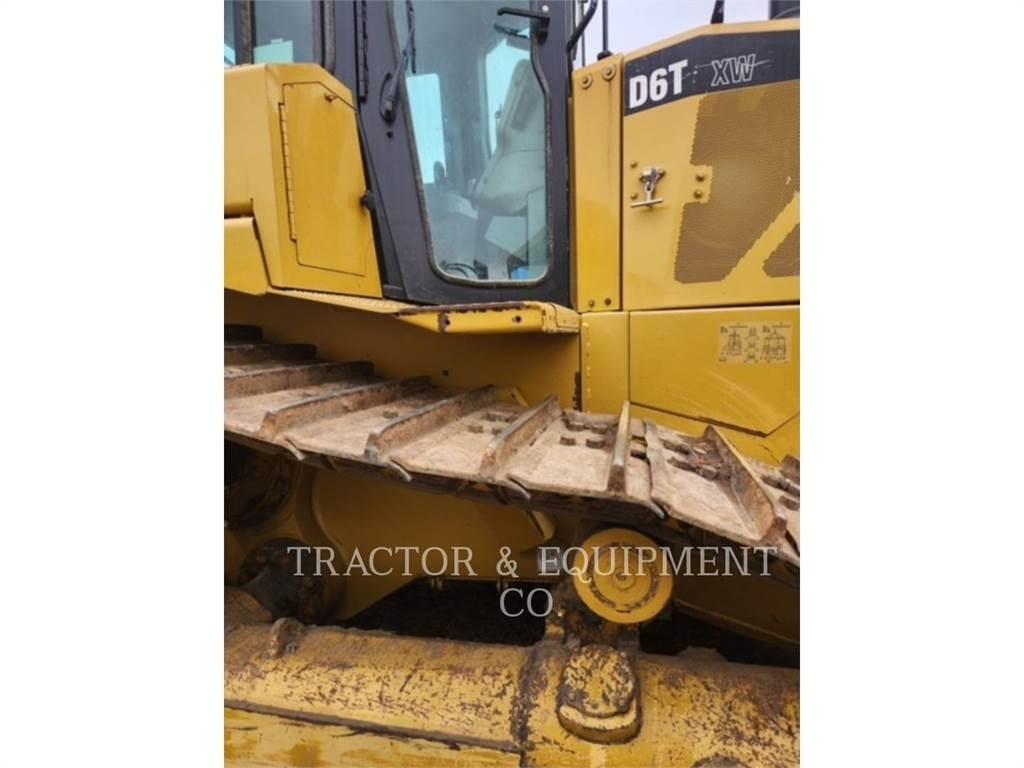 CAT D6T Bulldozer på larvebånd