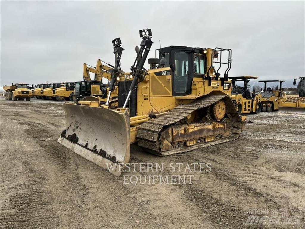 CAT D6T Bulldozer på larvebånd