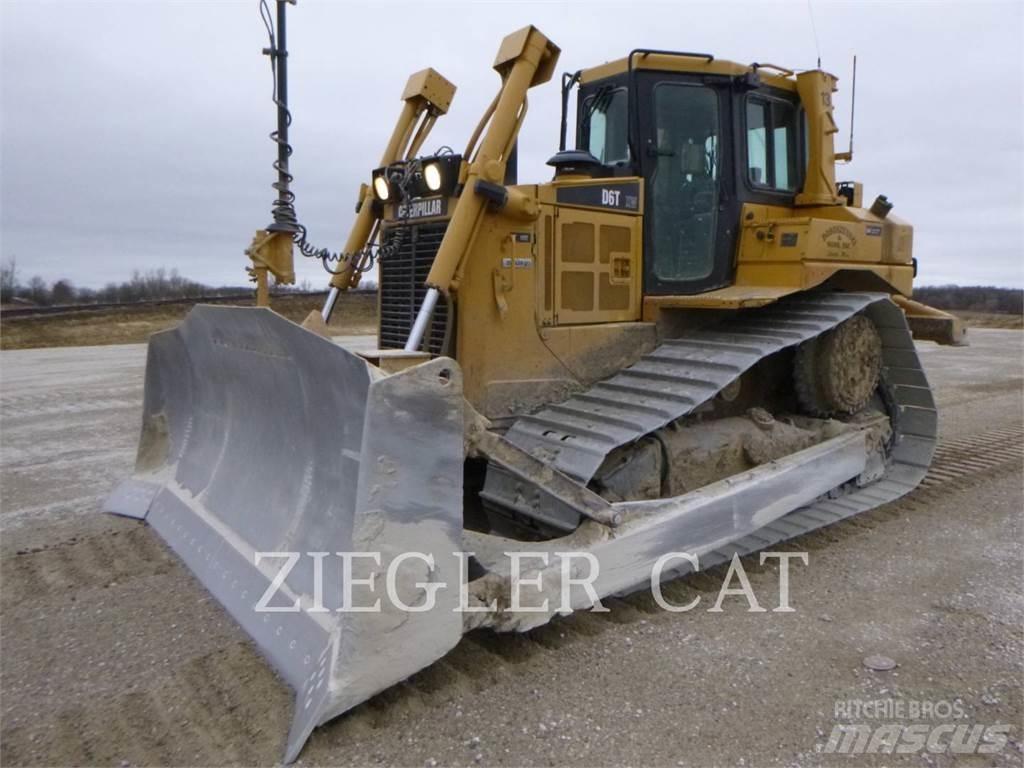 CAT D6T Bulldozer på larvebånd