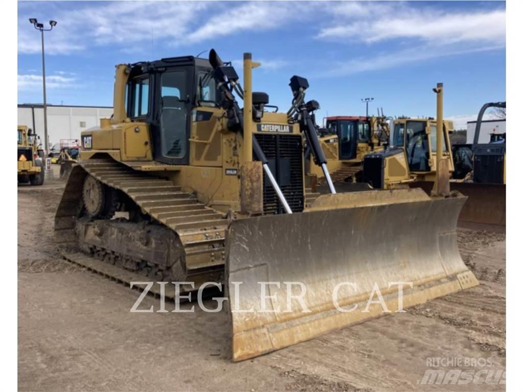 CAT D6T Bulldozer på larvebånd