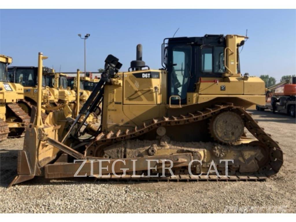 CAT D6T Bulldozer på larvebånd