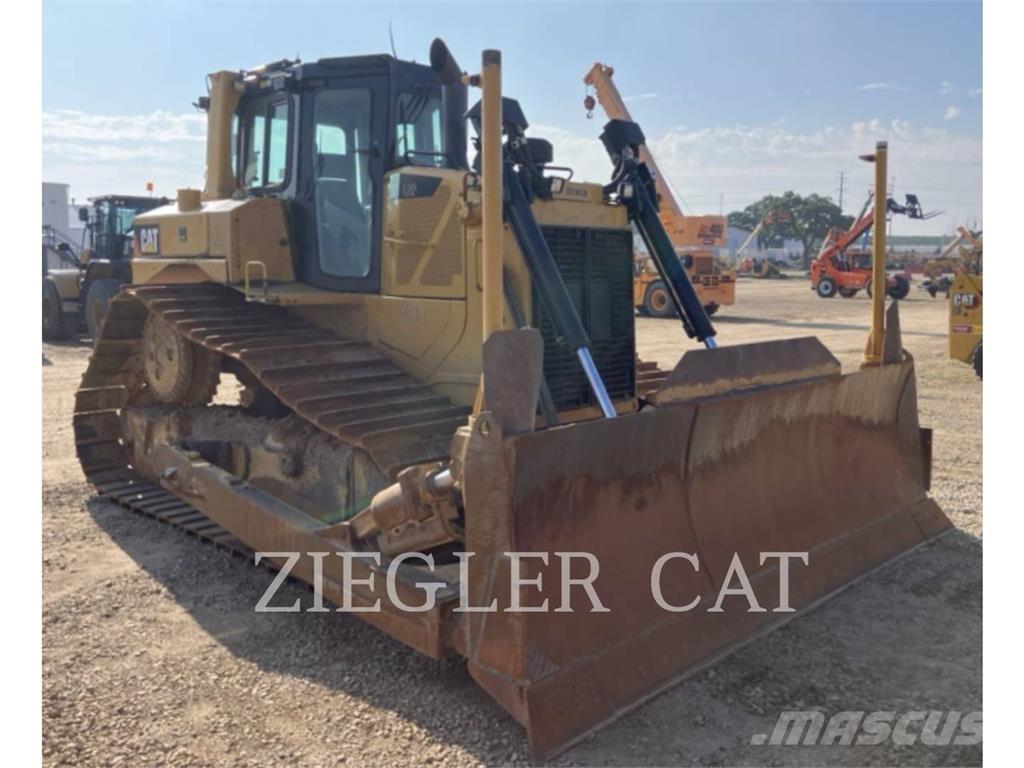 CAT D6T Bulldozer på larvebånd
