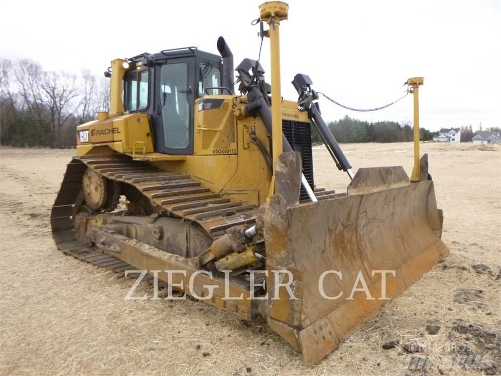 CAT D6T Bulldozer på larvebånd