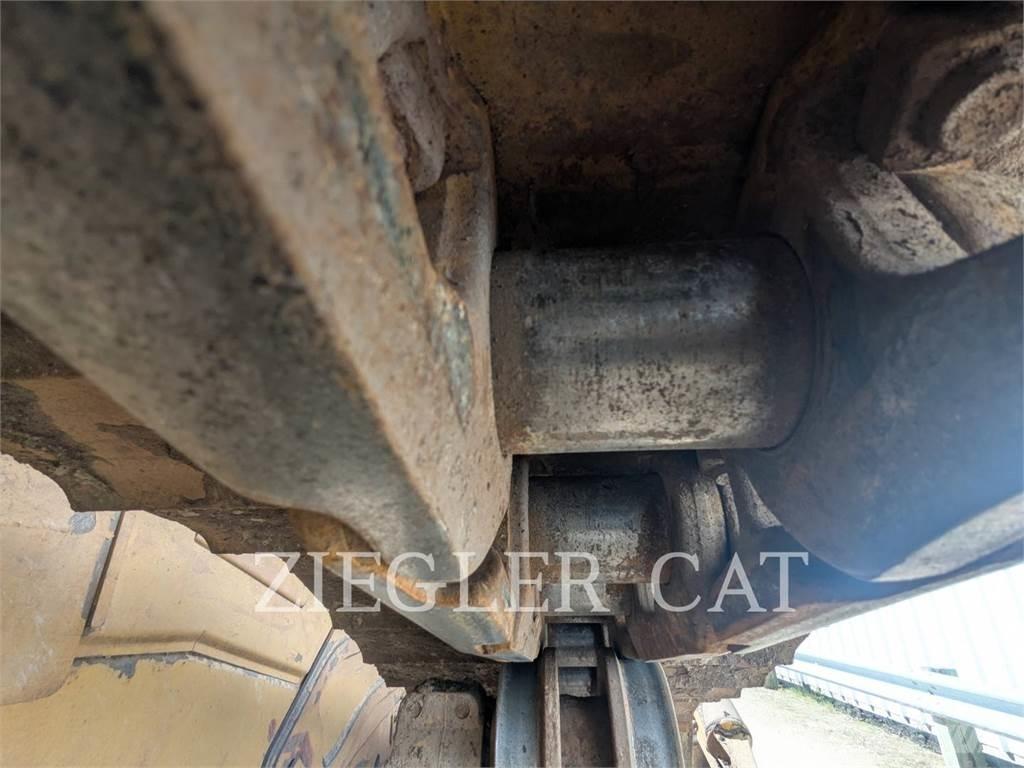 CAT D6T Bulldozer på larvebånd