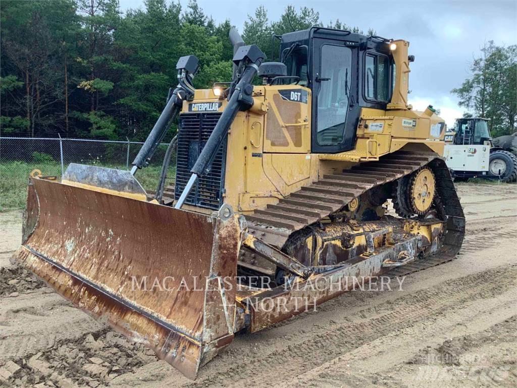 CAT D6T Bulldozer på larvebånd