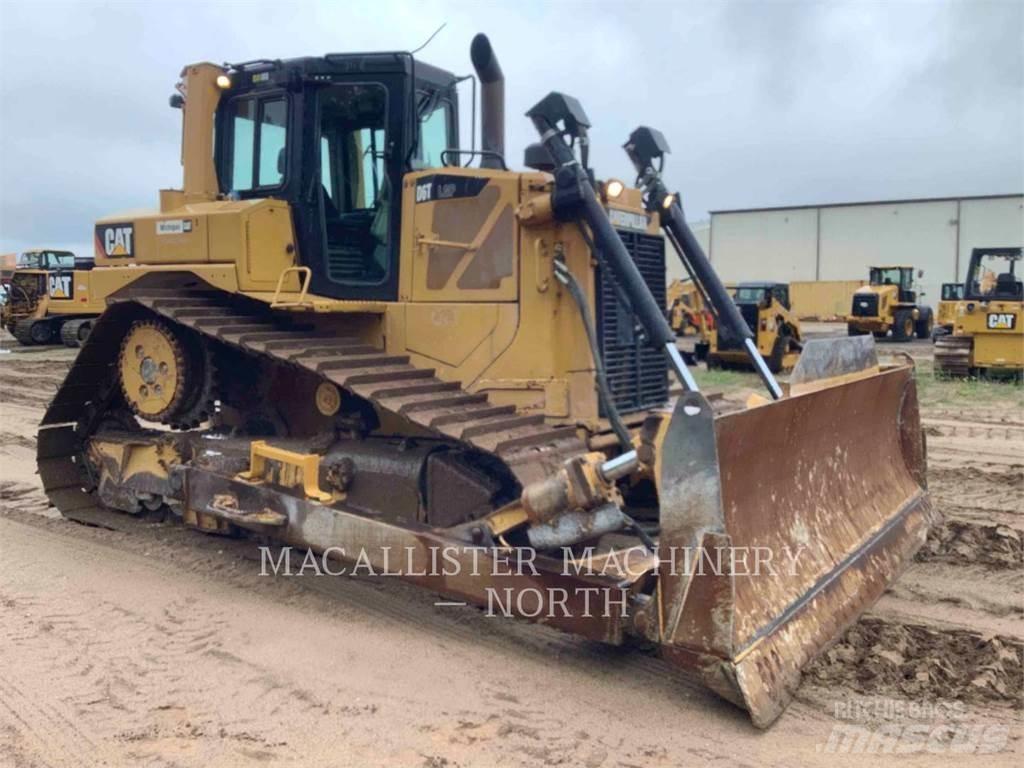 CAT D6T Bulldozer på larvebånd