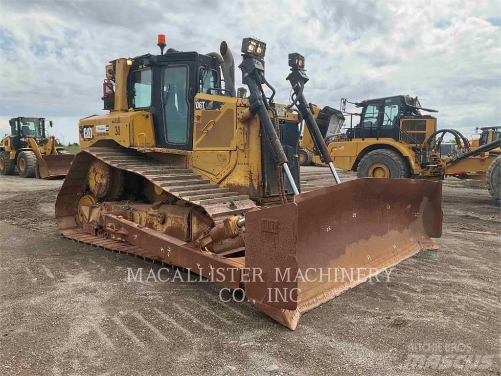 CAT D6T Bulldozer på larvebånd