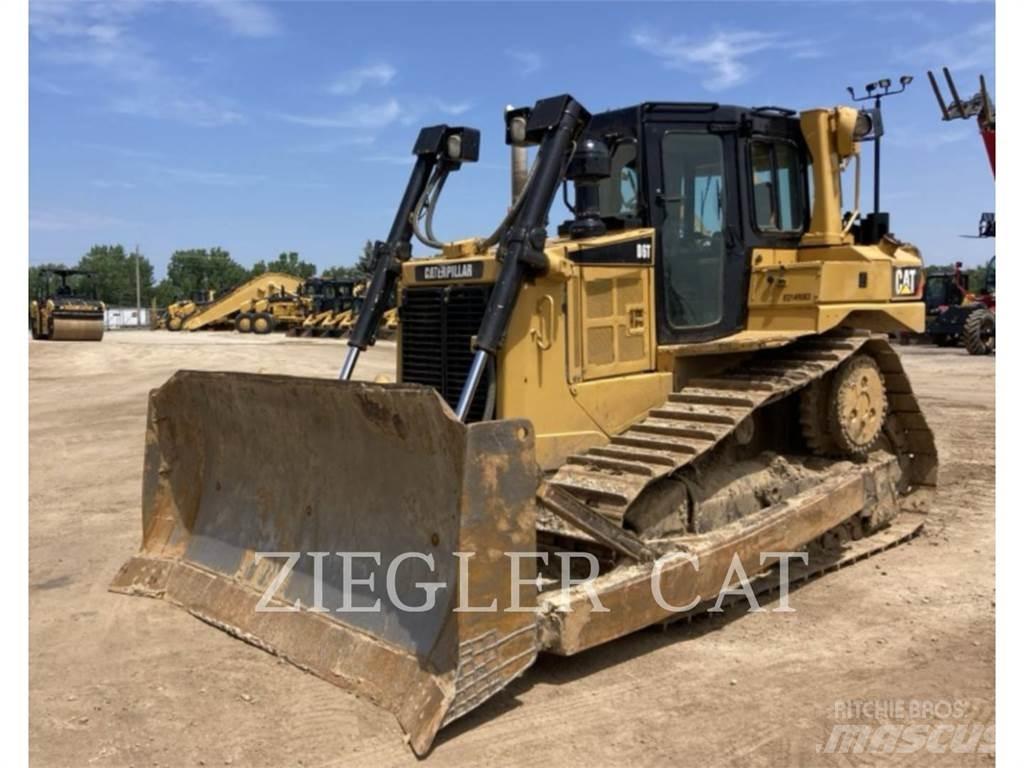CAT D6T Bulldozer på larvebånd