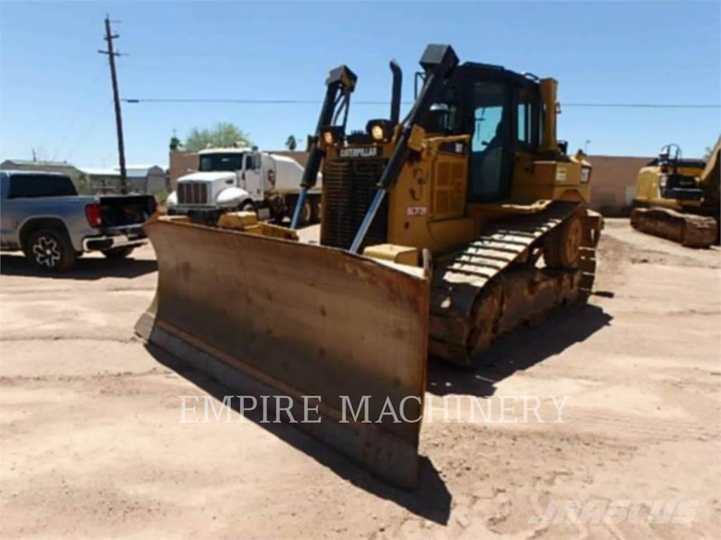 CAT D6T Bulldozer på larvebånd