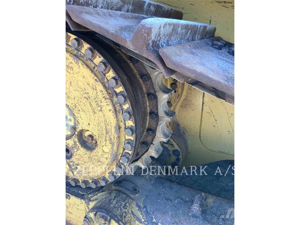 CAT D6T Bulldozer på larvebånd