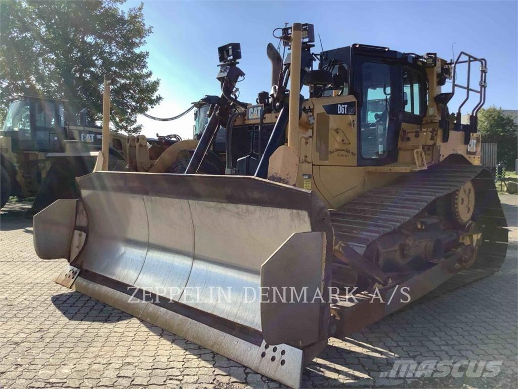 CAT D6T Bulldozer på larvebånd