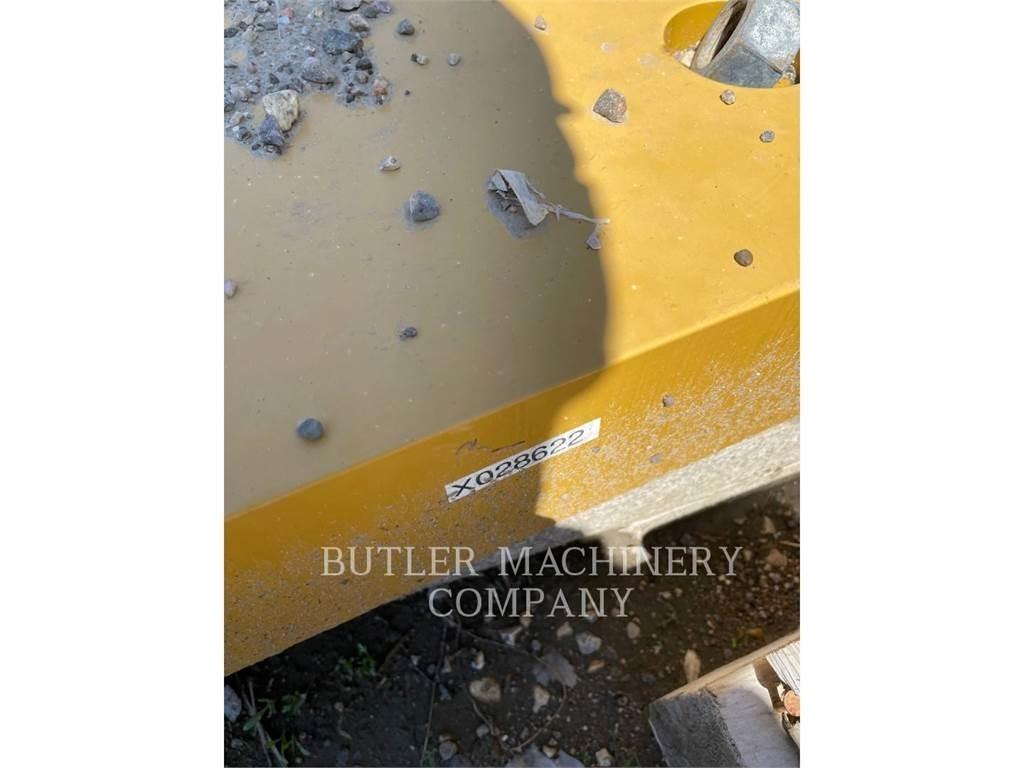 CAT D6T COUNTERWEIGHTS Entreprenør - Andet