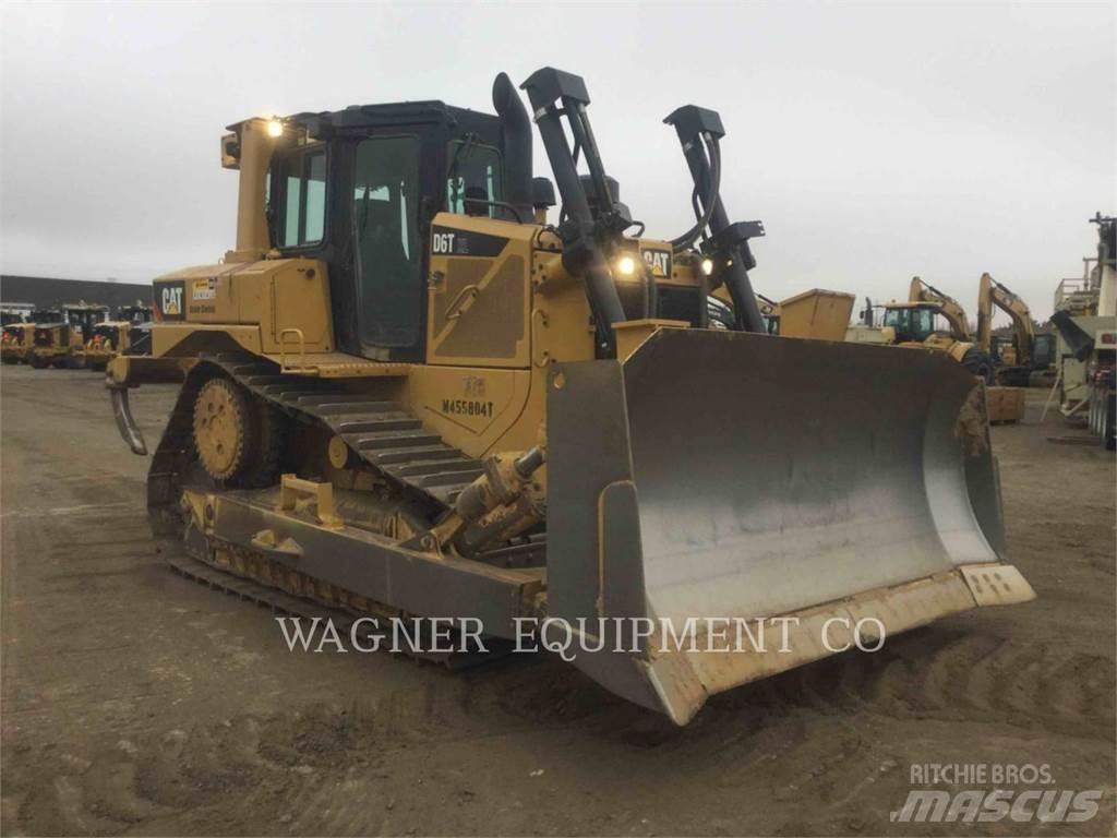 CAT D6T XL Bulldozer på larvebånd