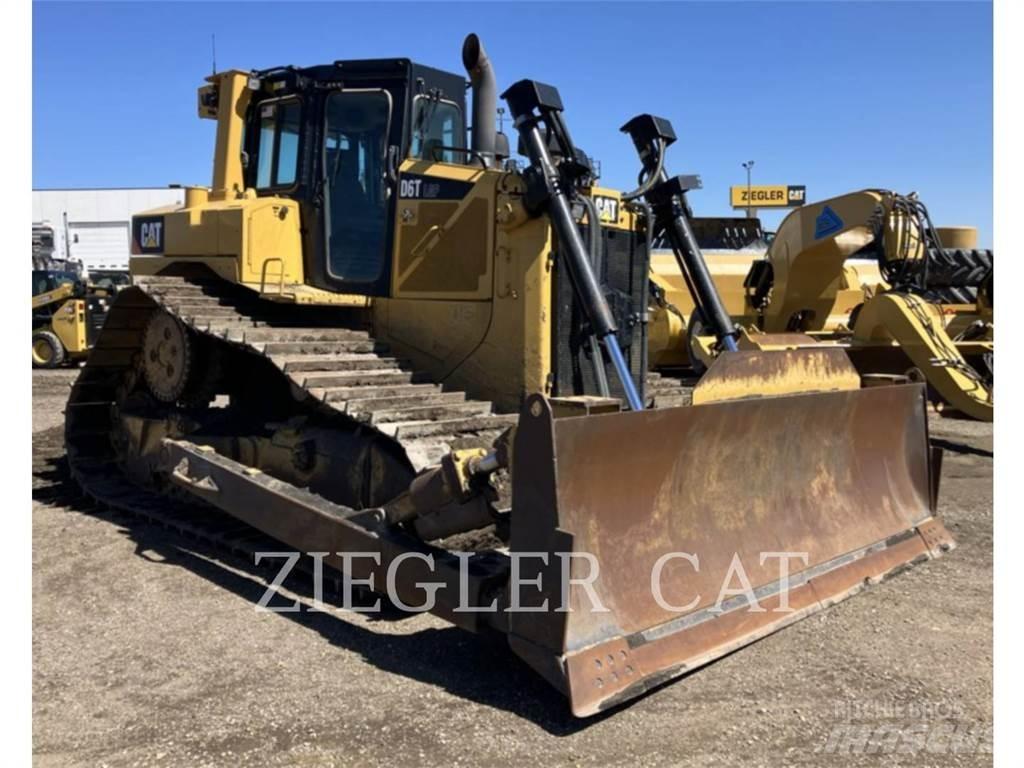 CAT D6T4FLGPA Bulldozer på larvebånd