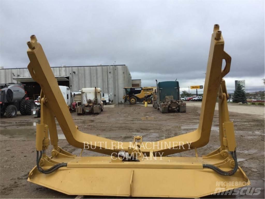 CAT D7E A BLADE Klinger