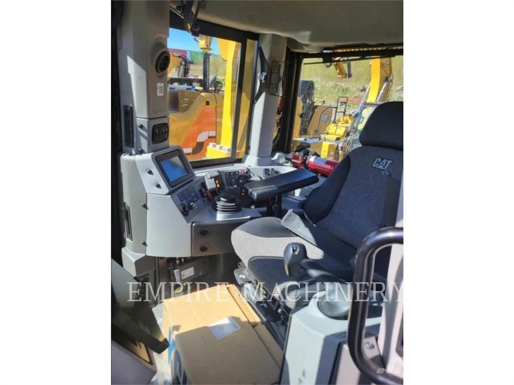 CAT D8-21 Bulldozer på larvebånd
