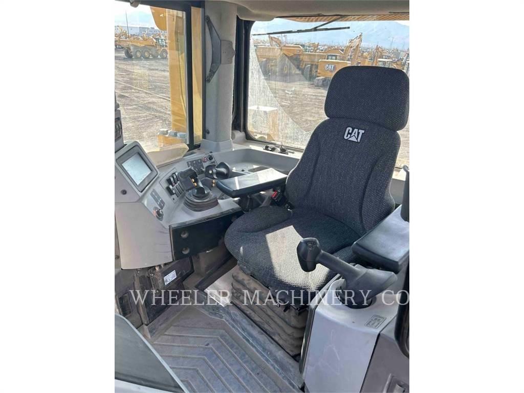 CAT D8 SU Bulldozer på larvebånd
