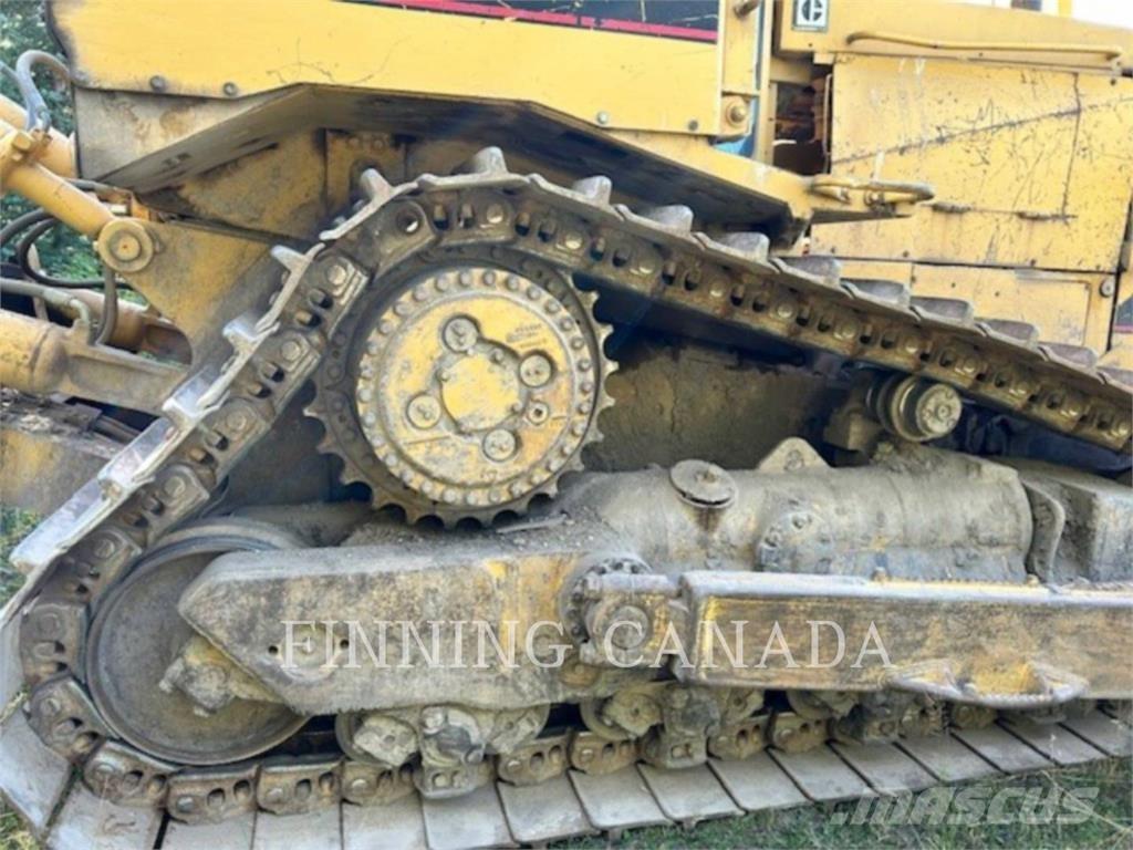 CAT D8N Bulldozer på larvebånd