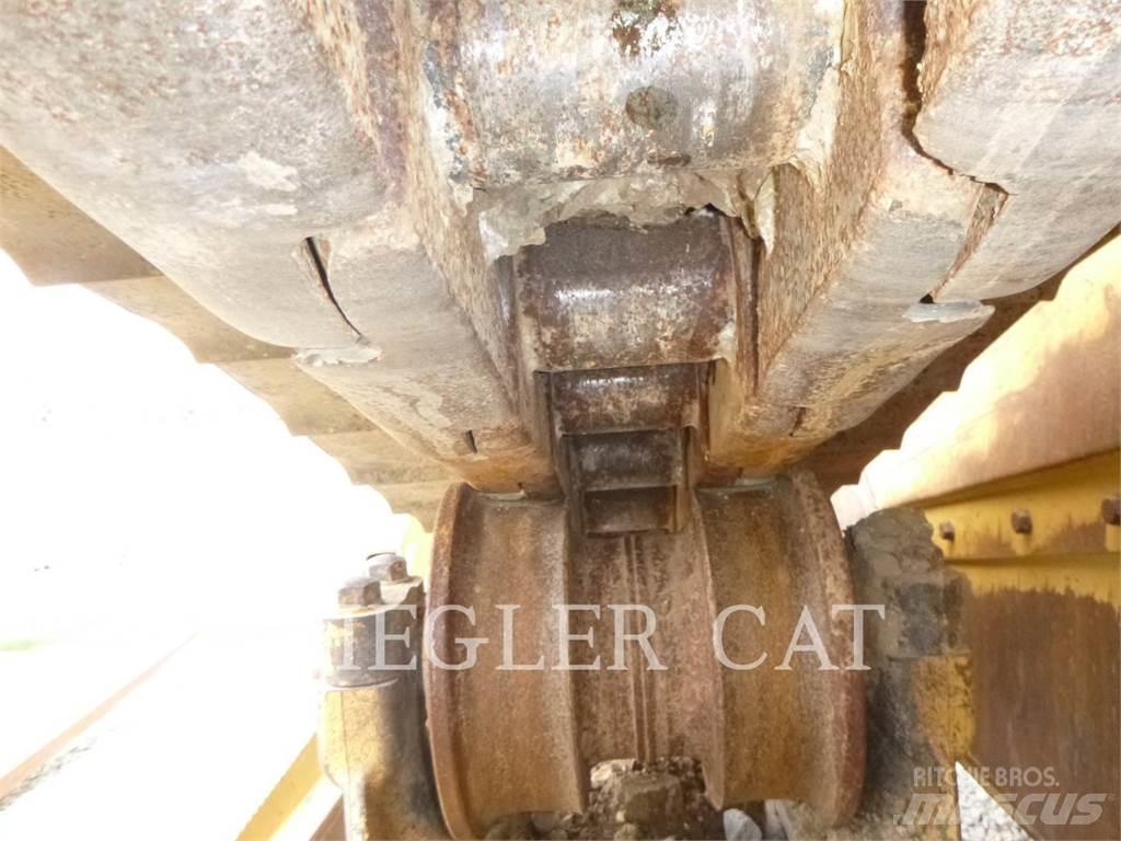 CAT D8T Bulldozer på larvebånd