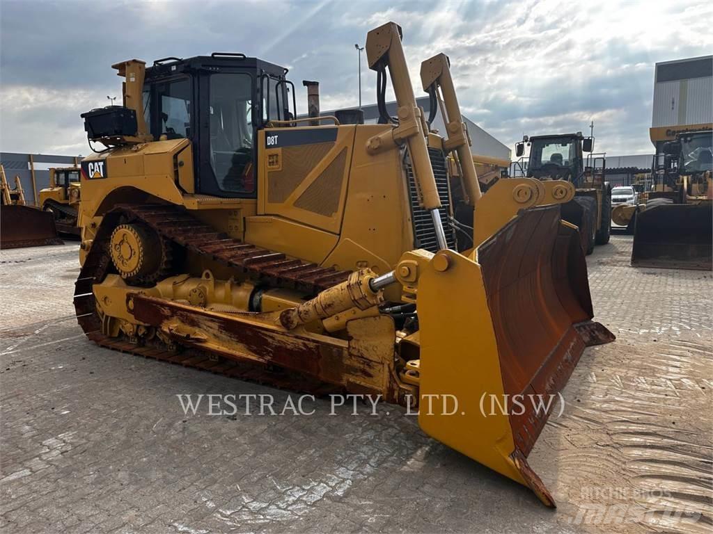 CAT D8T Bulldozer på larvebånd